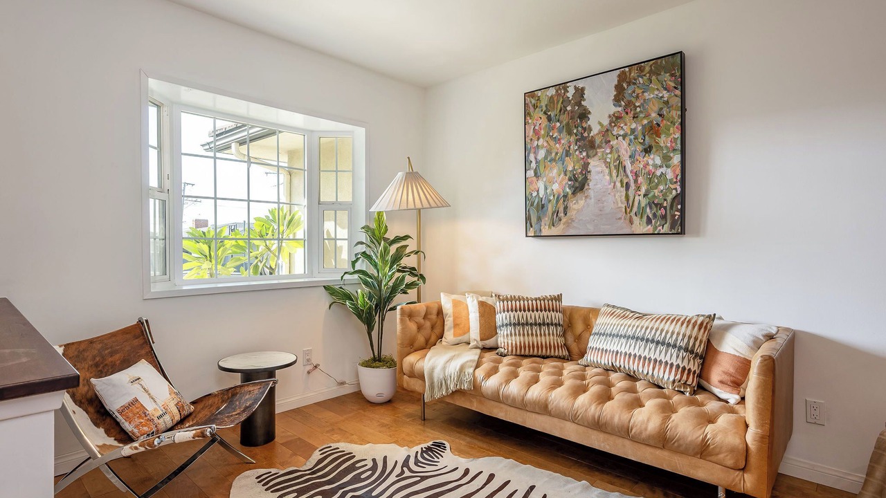 Photo of Livingroom in Monterey Park