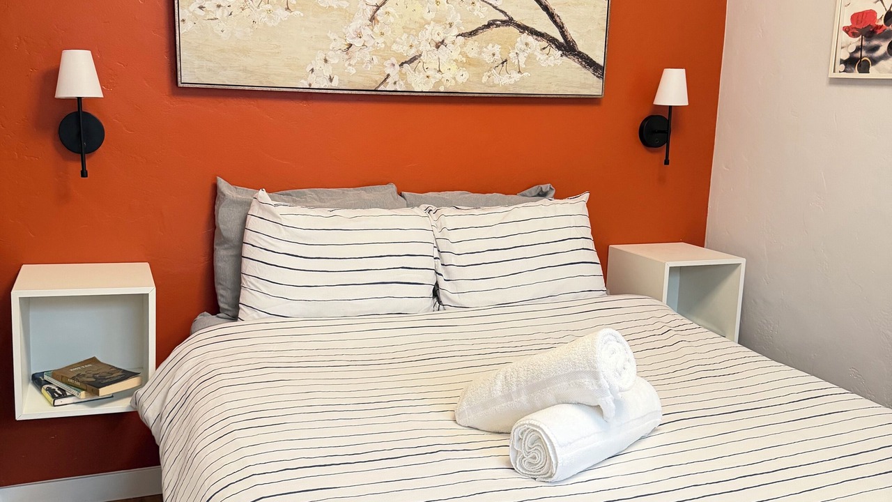 Photo of Bedroom in Little Italy