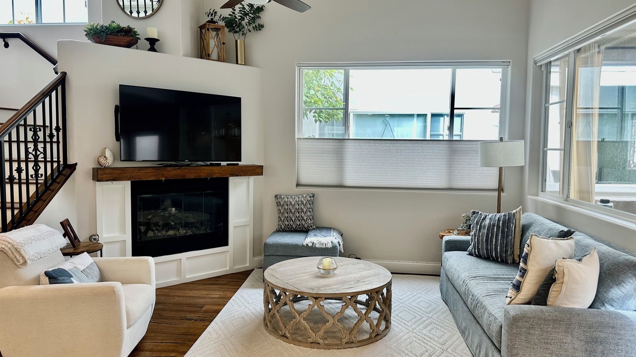 Photo of Livingroom in Corona del Mar