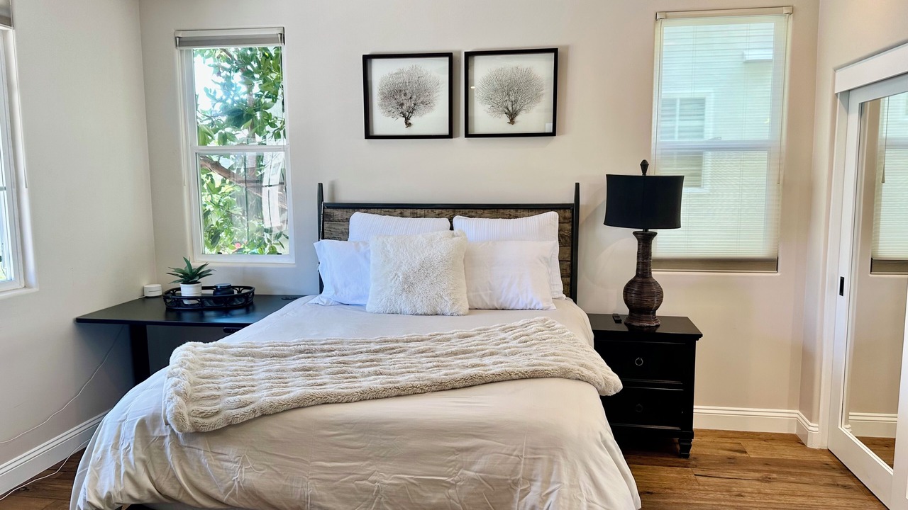 Photo of Bedroom in Corona del Mar