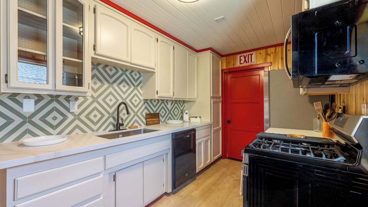 Photo of Kitchen in Big Bear Lake