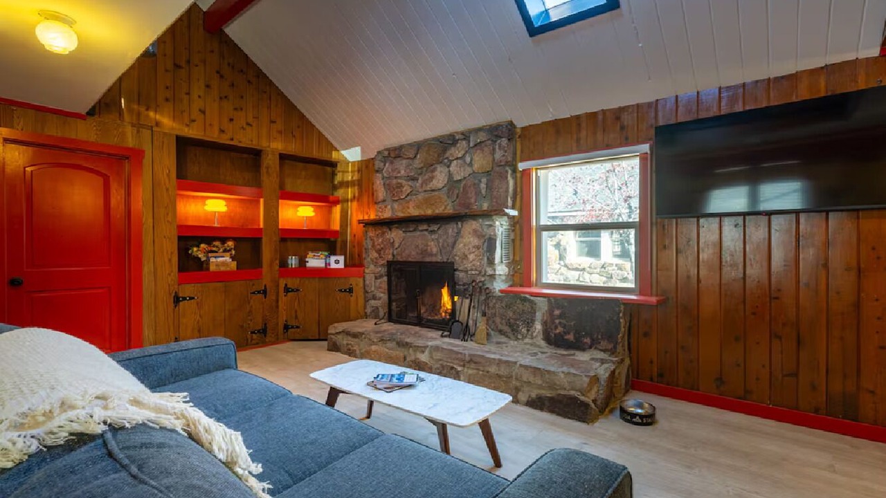 Photo of Livingroom in Big Bear Lake