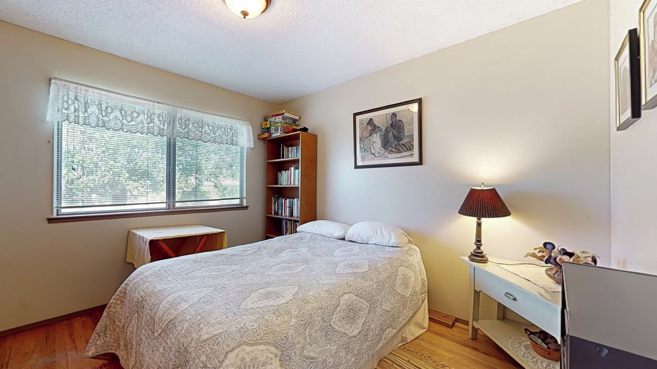 Photo of Bedroom in Yolo County