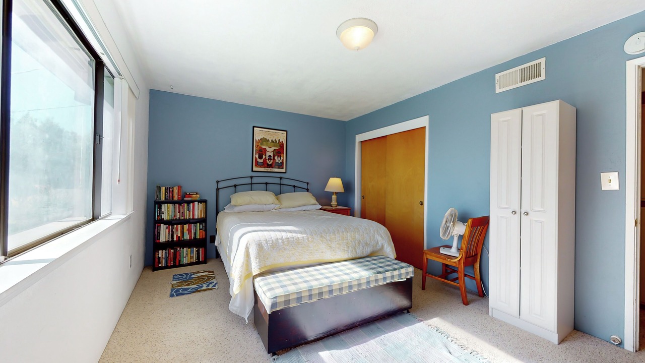 Photo of Bedroom in Yolo County