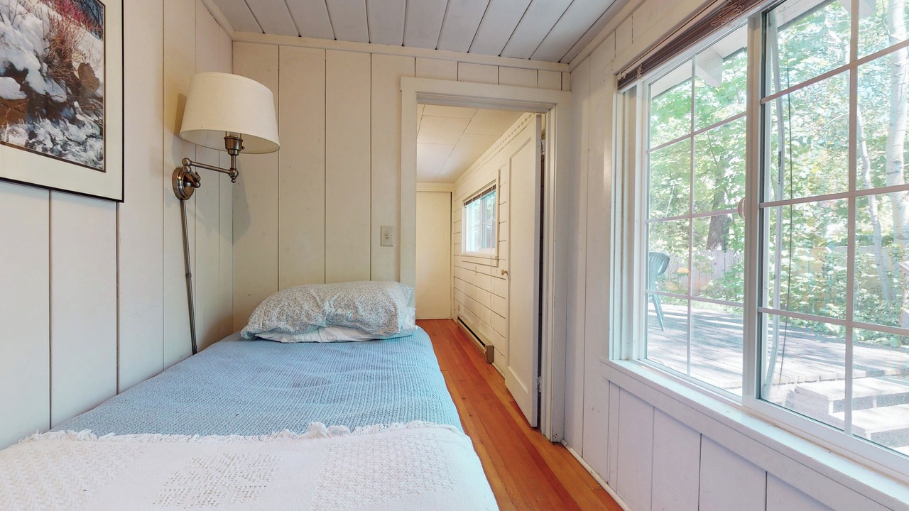 Photo of Bedroom in Quincy