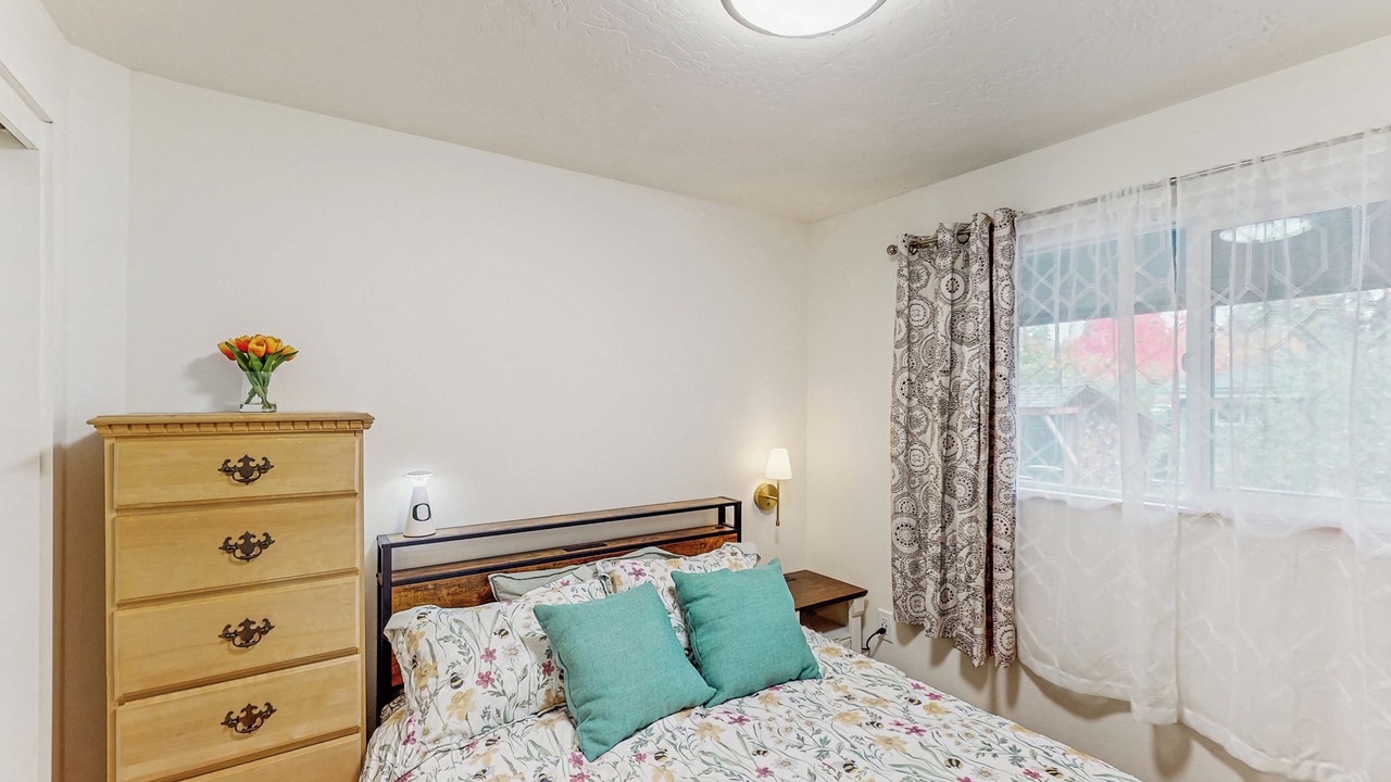 Photo of Bedroom in Southeast Eugene