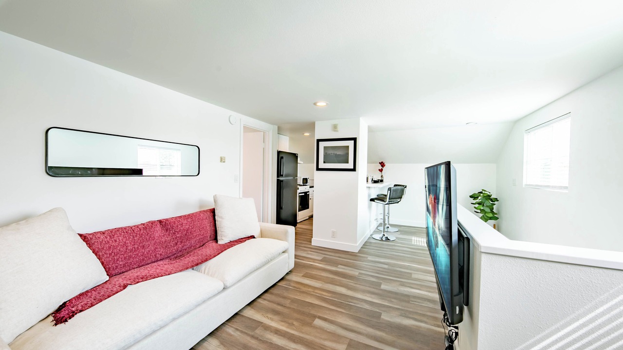 Photo of Livingroom in Halecrest