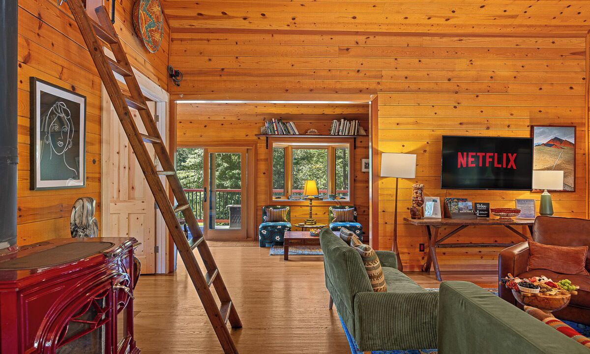 Photo of Livingroom in Gualala