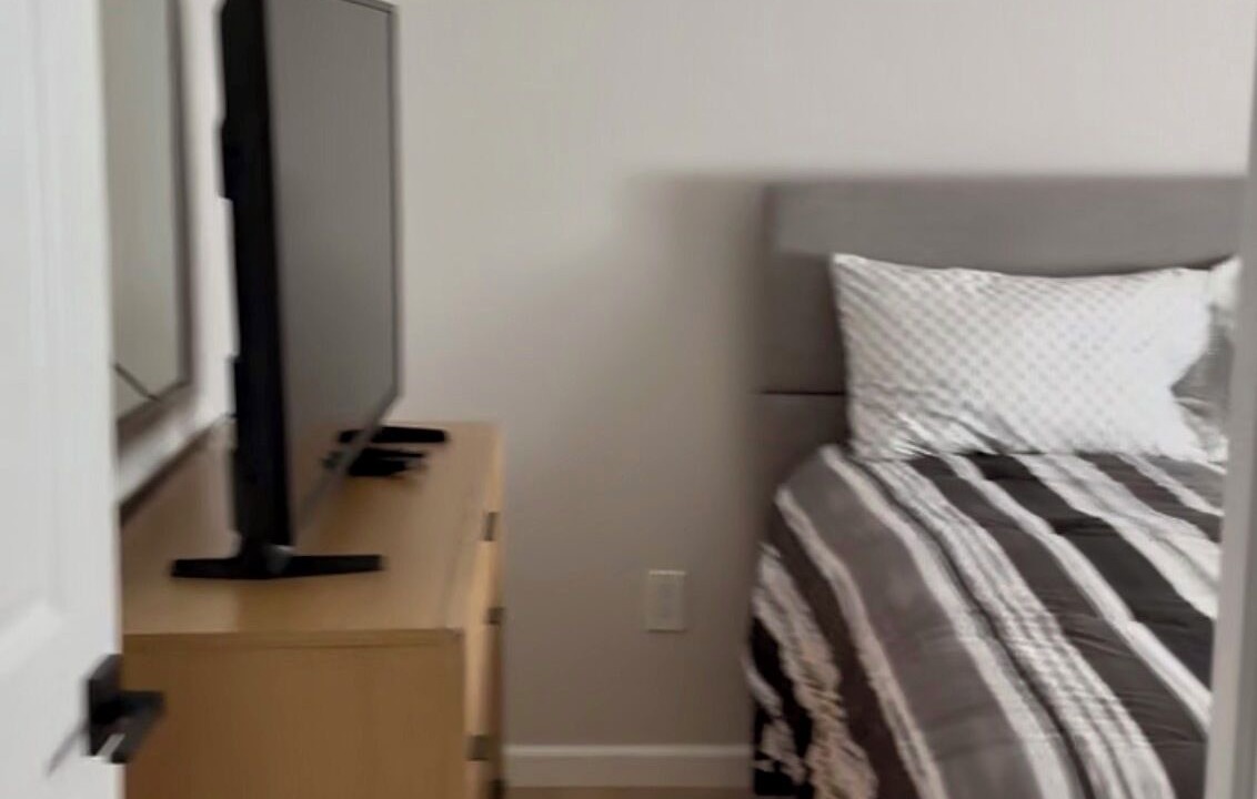Photo of Bedroom in Oakland