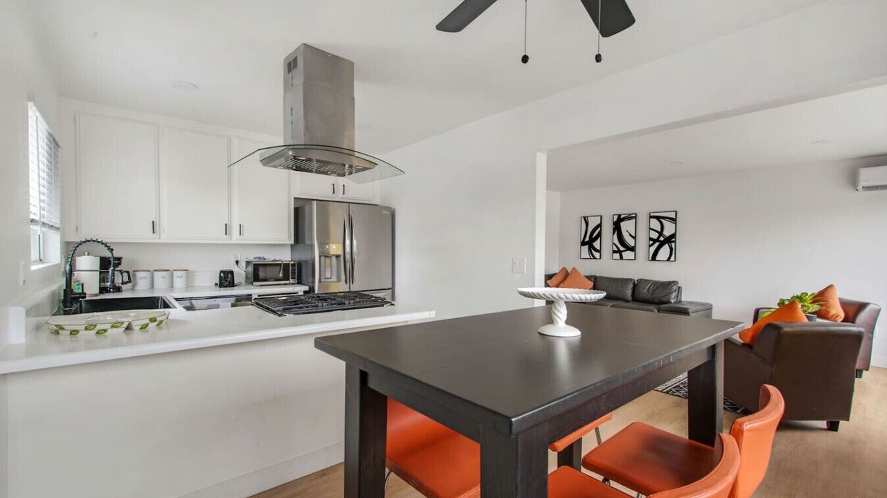 Photo of Kitchen in Santa Ana Heights