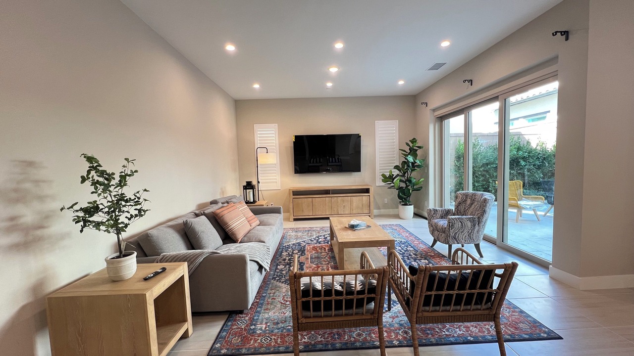 Photo of Livingroom in Portola Springs