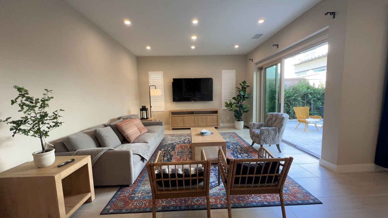 Photo of Livingroom in Portola Springs