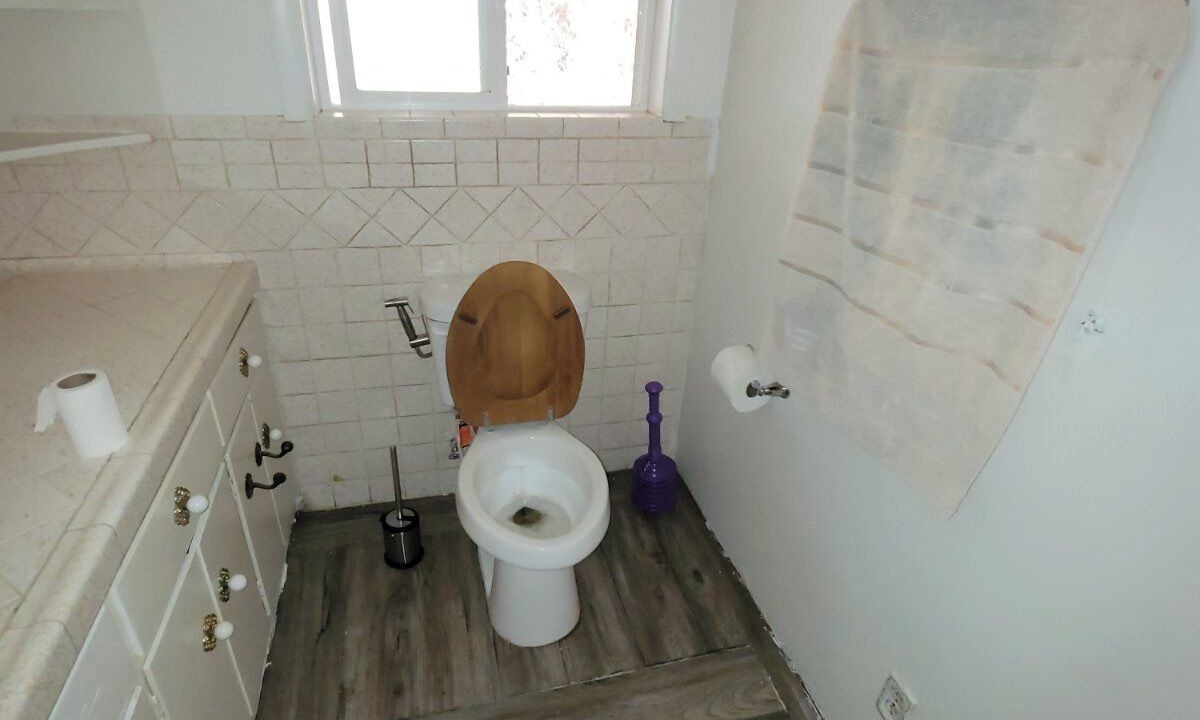 Photo of Bathroom in Myers Flat