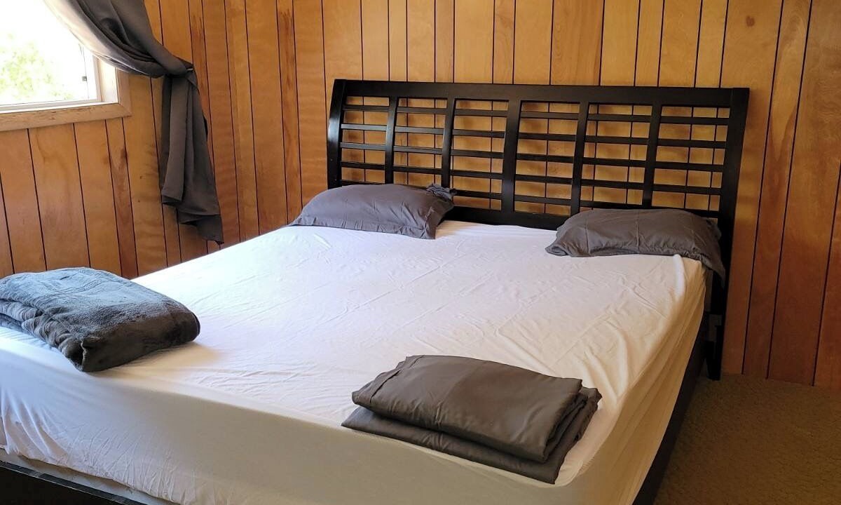 Photo of Bedroom in Myers Flat