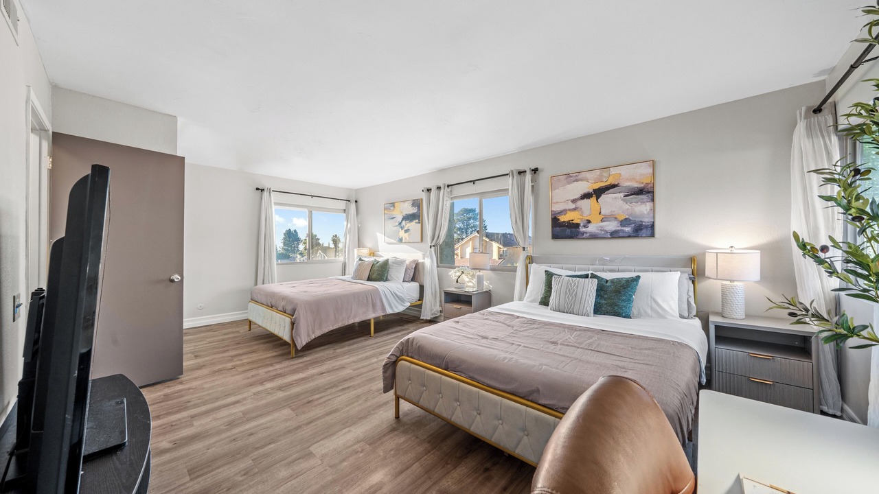 Photo of Bedroom in Rancho Penasquitos