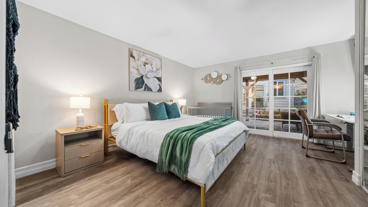 Photo of Bedroom in Rancho Penasquitos