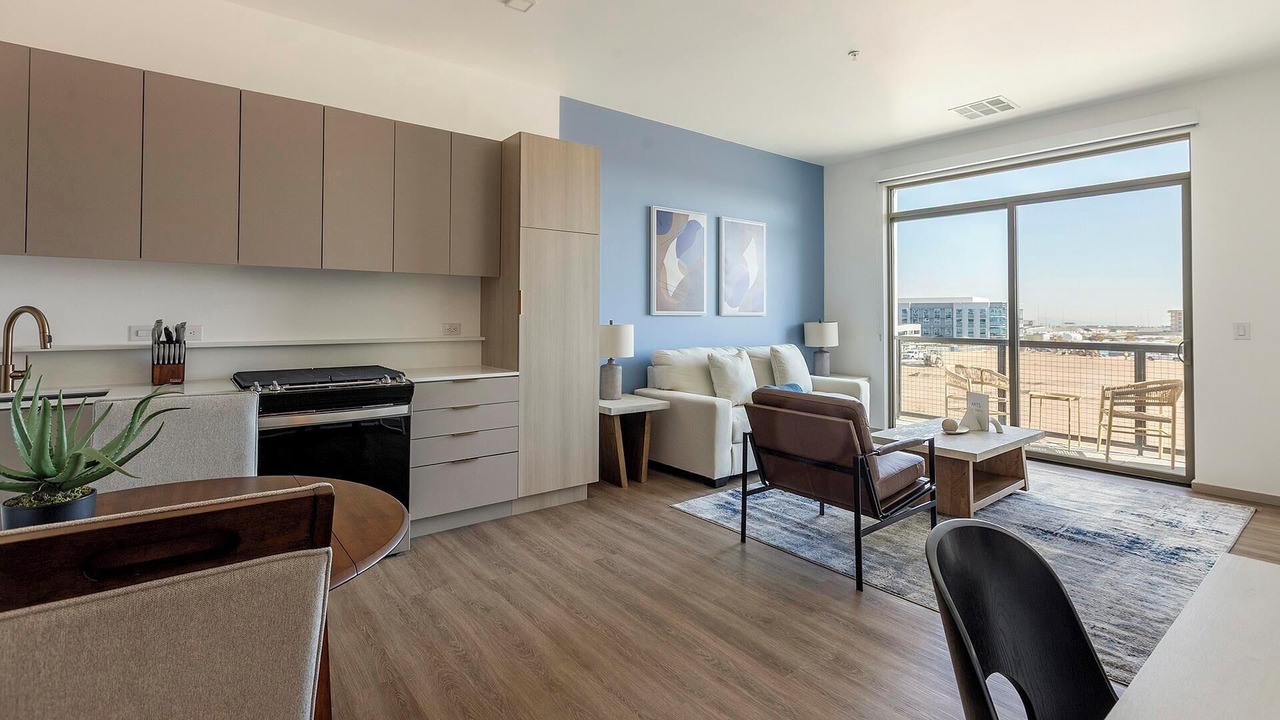 Photo of Livingroom in Spring Valley