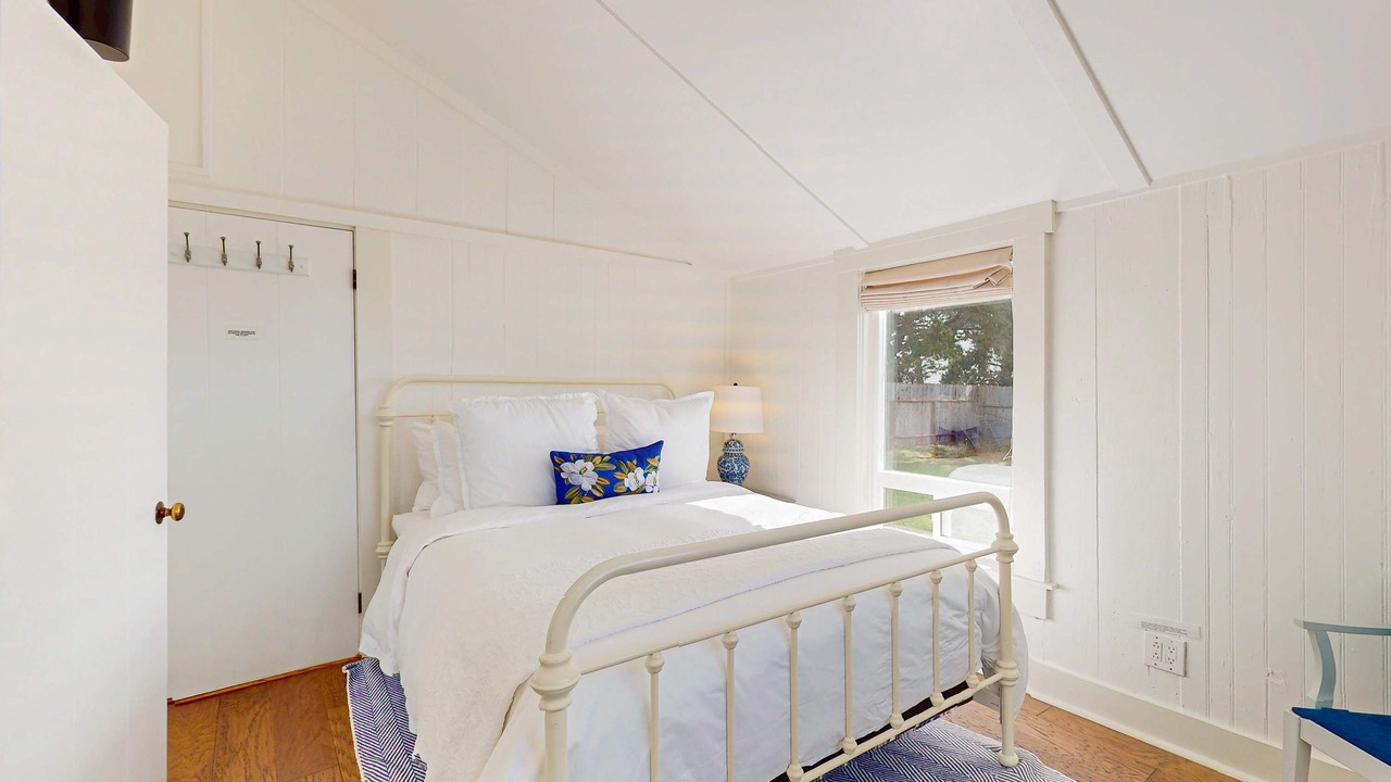 Photo of Bedroom in Philo