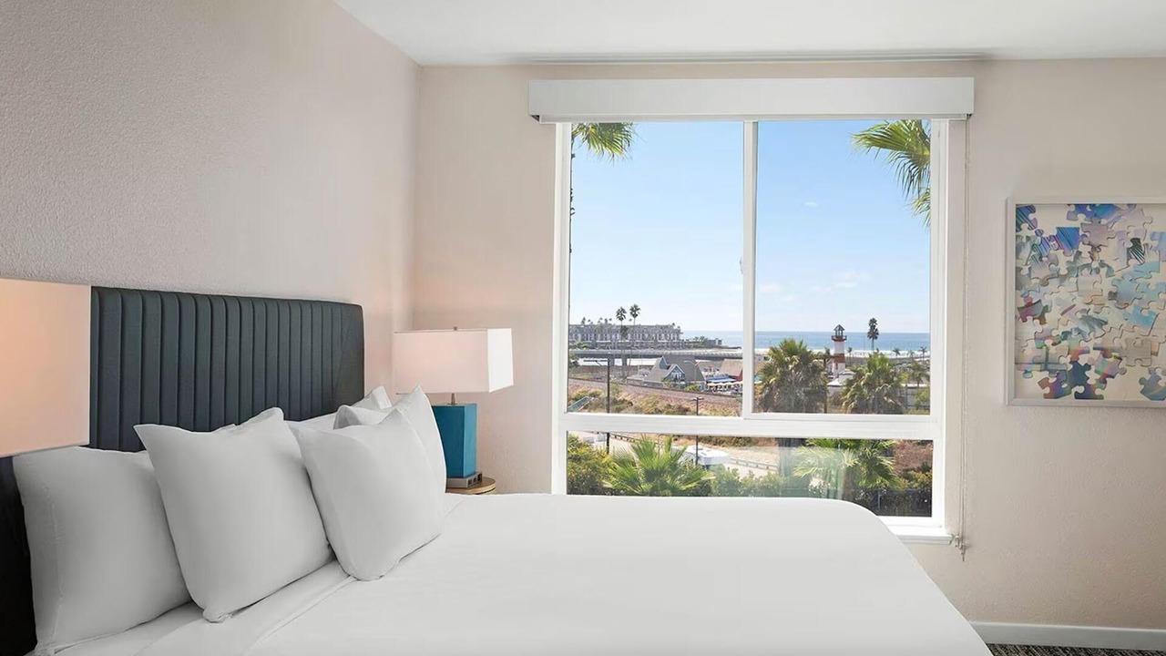 Photo of Bedroom in Oceanside