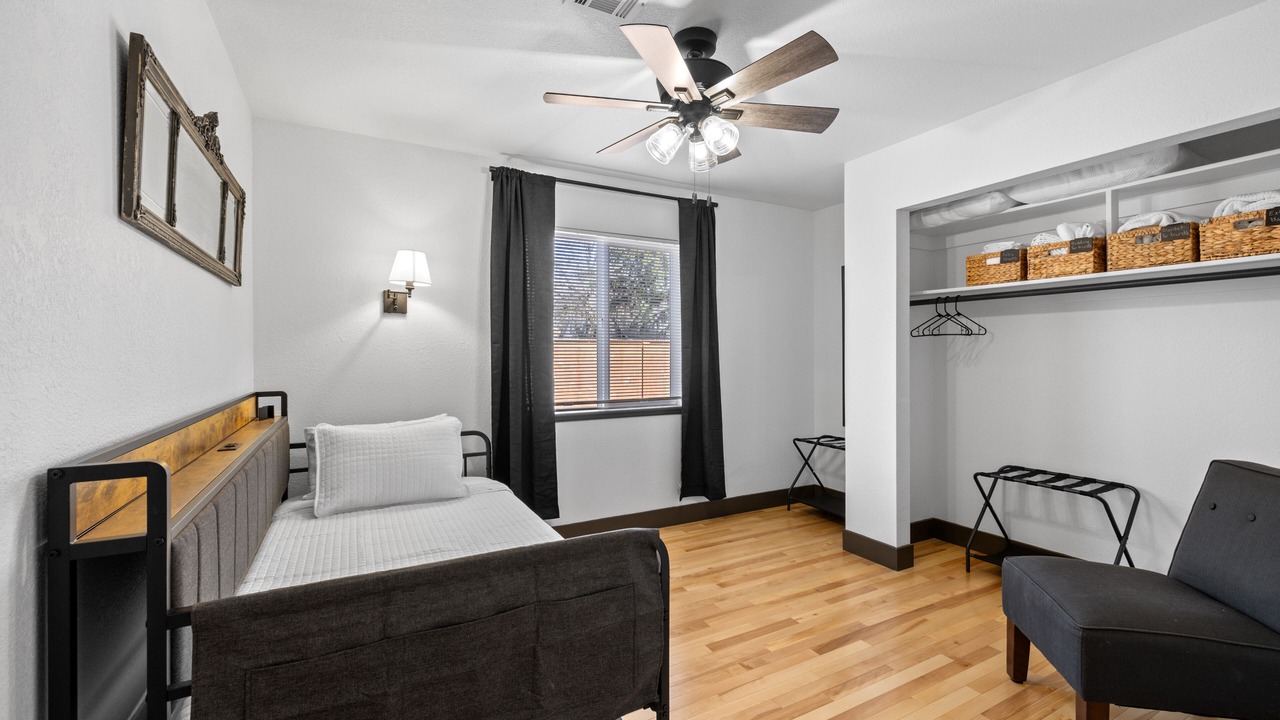 Photo of Bedroom in Grants Pass