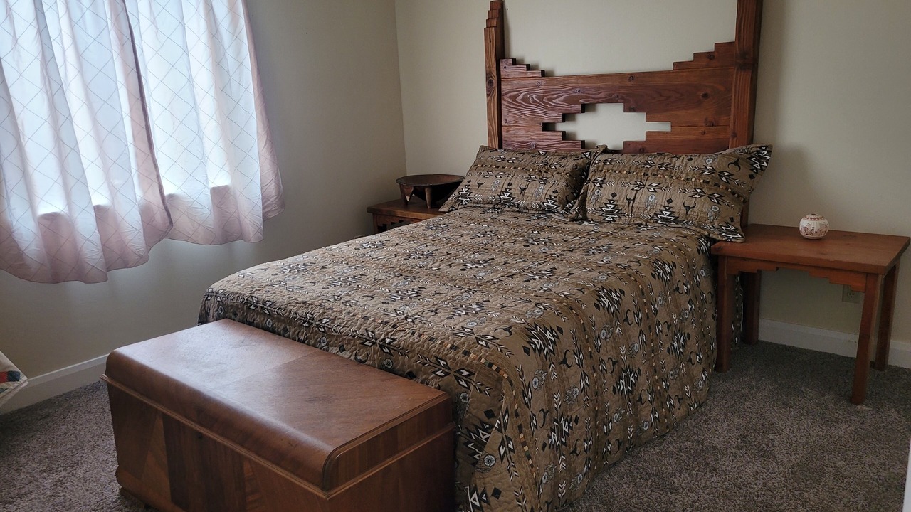 Photo of Bedroom in Enoch