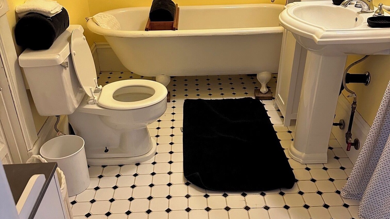Photo of Bathroom in Eureka
