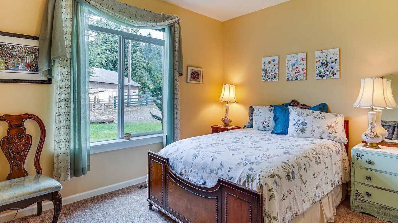 Photo of Bedroom in Thurston