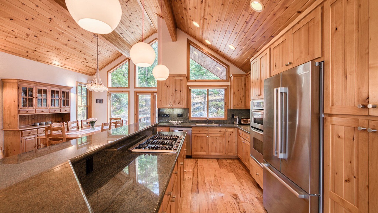 Photo of Kitchen in Alpine Meadows