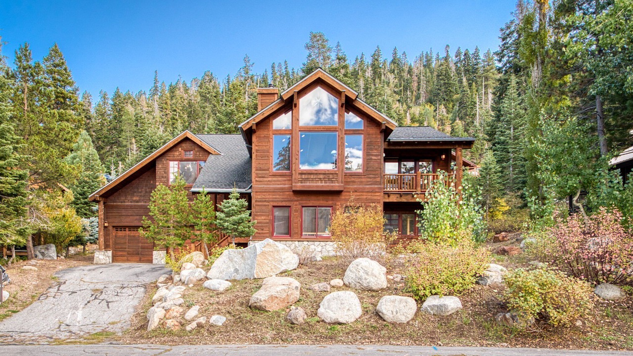 Photo of Outdoor in Alpine Meadows