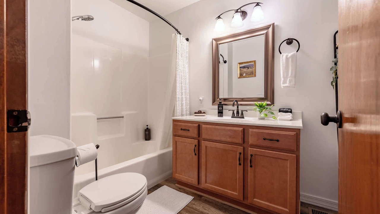 Photo of Bathroom in Munds Park
