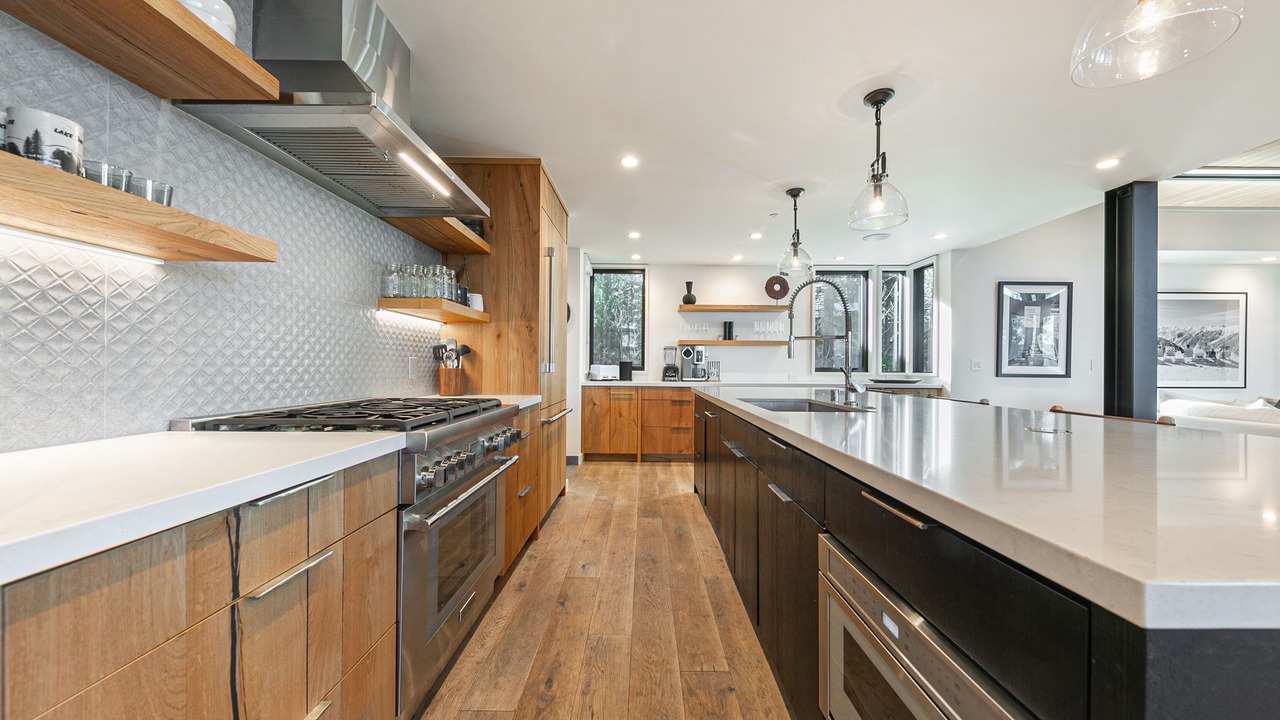 Photo of Kitchen in Tahoma