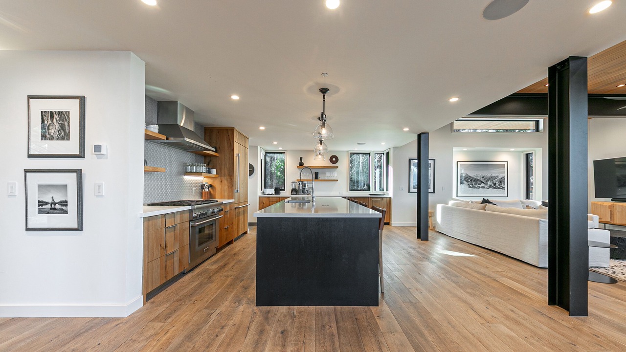 Photo of Kitchen in Tahoma
