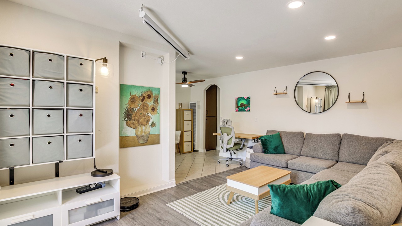 Photo of Bedroom in Mid-City