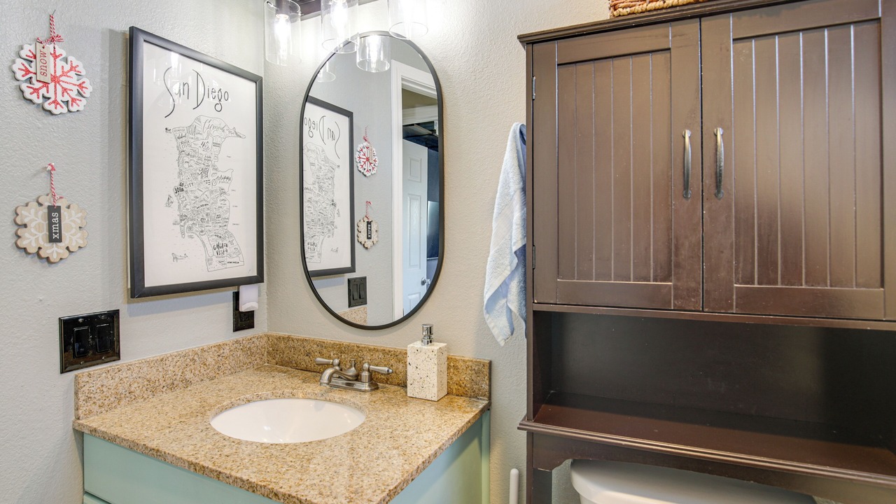 Photo of Bathroom in Mid-City
