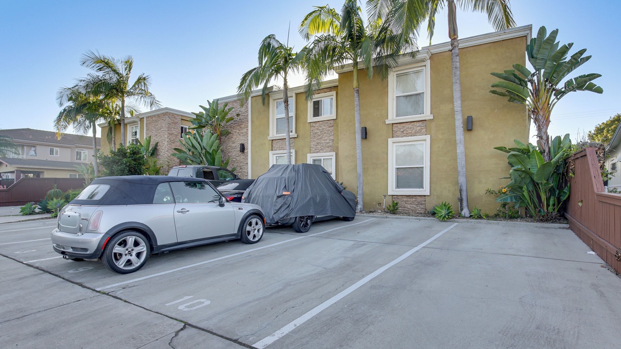 Photo of Outdoor in Mid-City