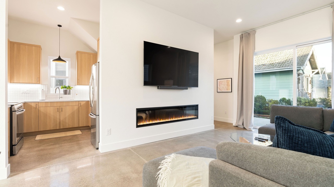 Photo of Livingroom in Sellwood-Moreland