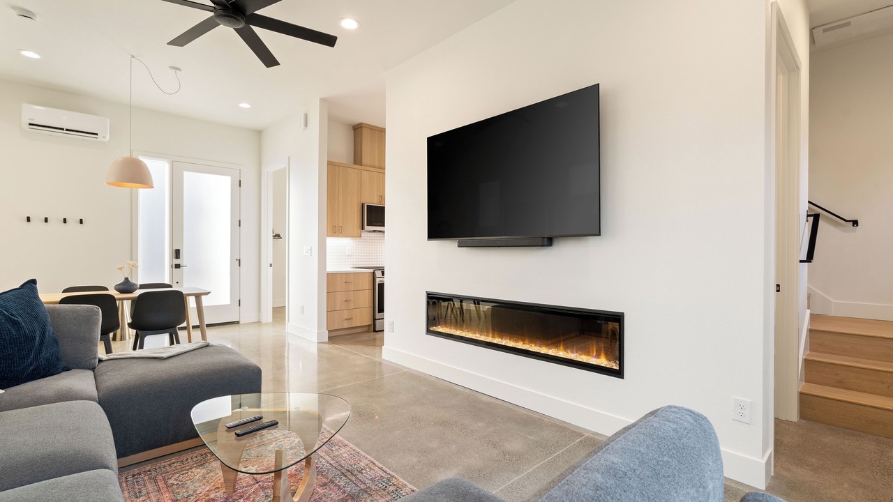 Photo of Livingroom in Sellwood-Moreland