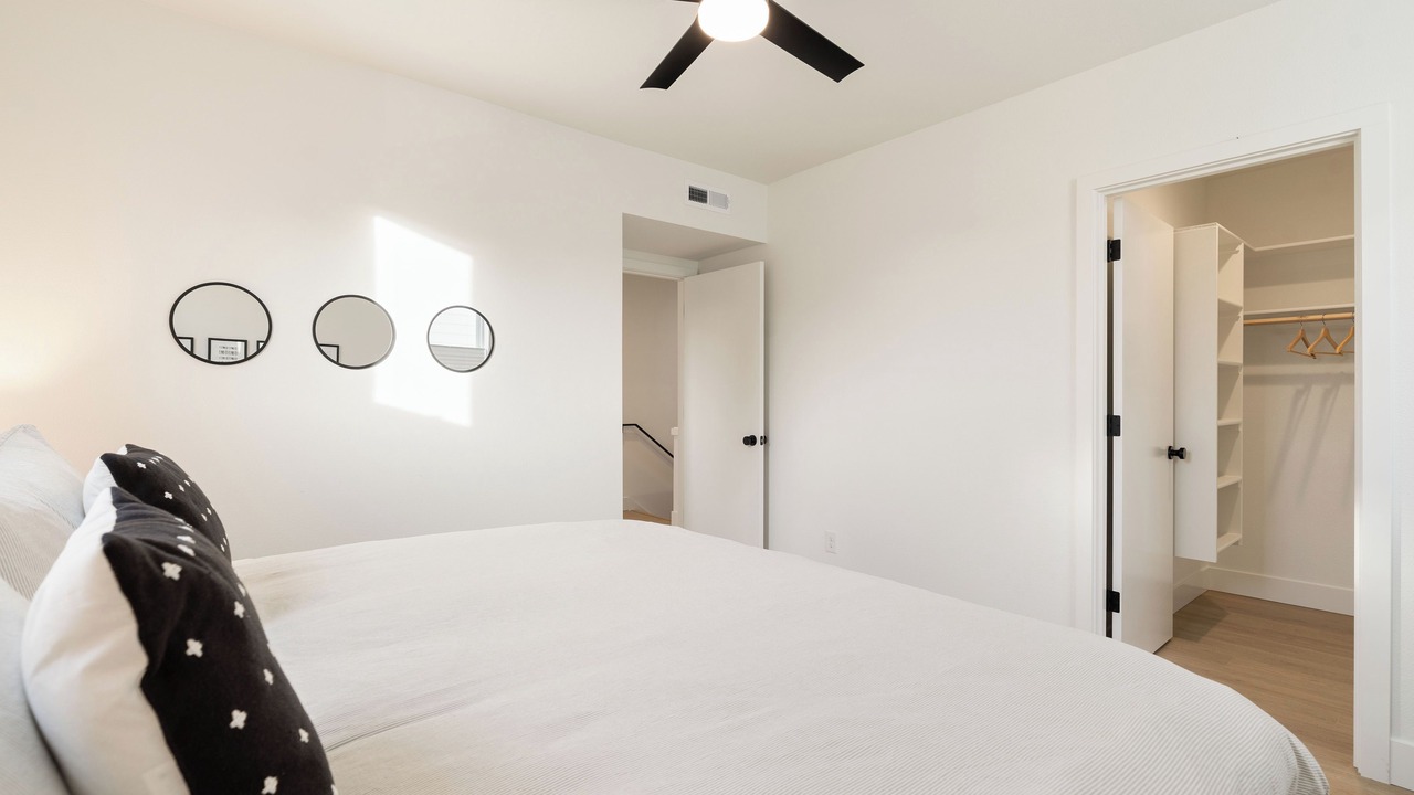 Photo of Bedroom in Sellwood-Moreland