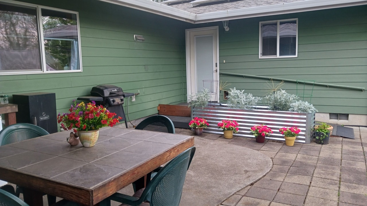 Photo of Outdoor in Oatfield