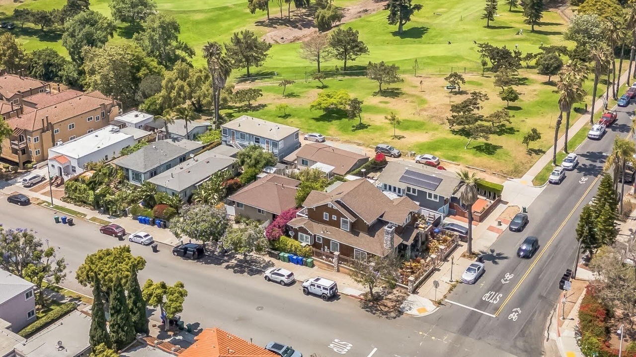 Photo of Outdoor in Golden Hill