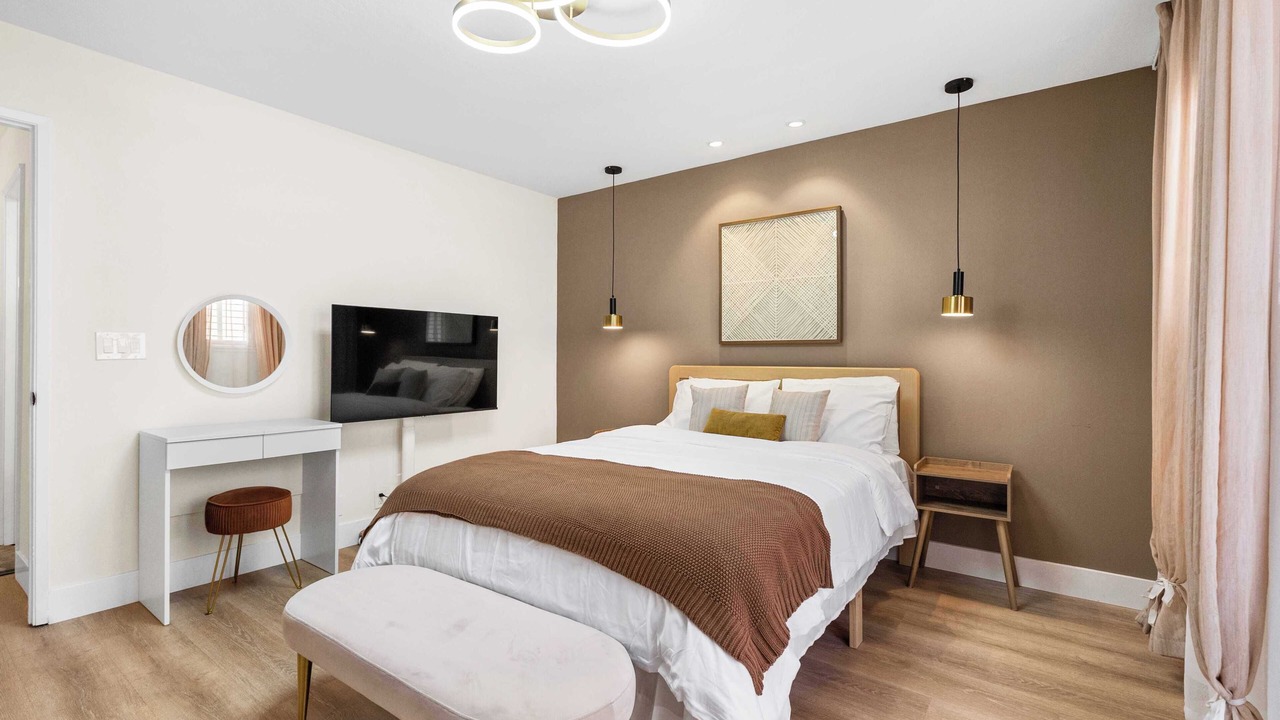 Photo of Bedroom in Redwood City