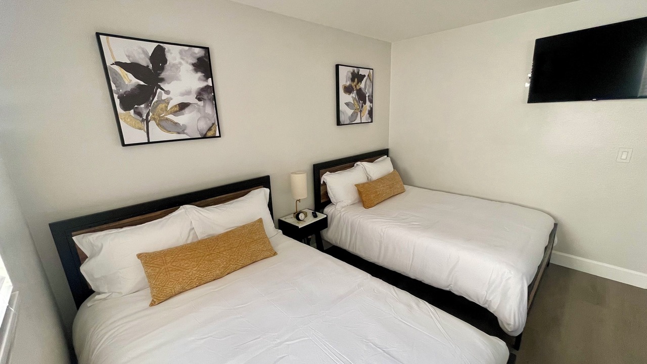 Photo of Bedroom in Lincoln Acres