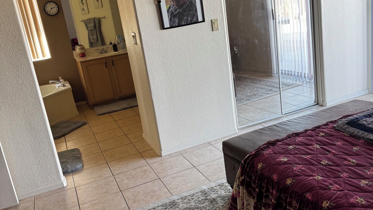 Photo of Bedroom in Fort Mohave