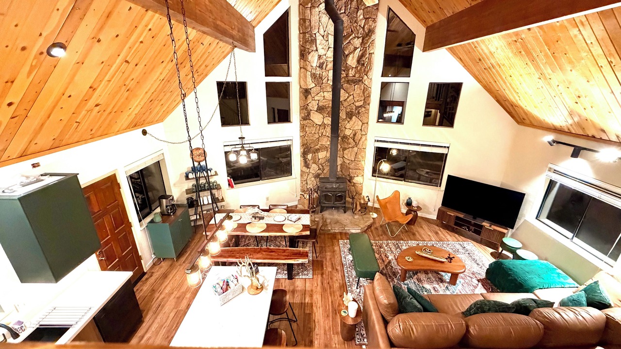 Photo of Livingroom in Camp Connell
