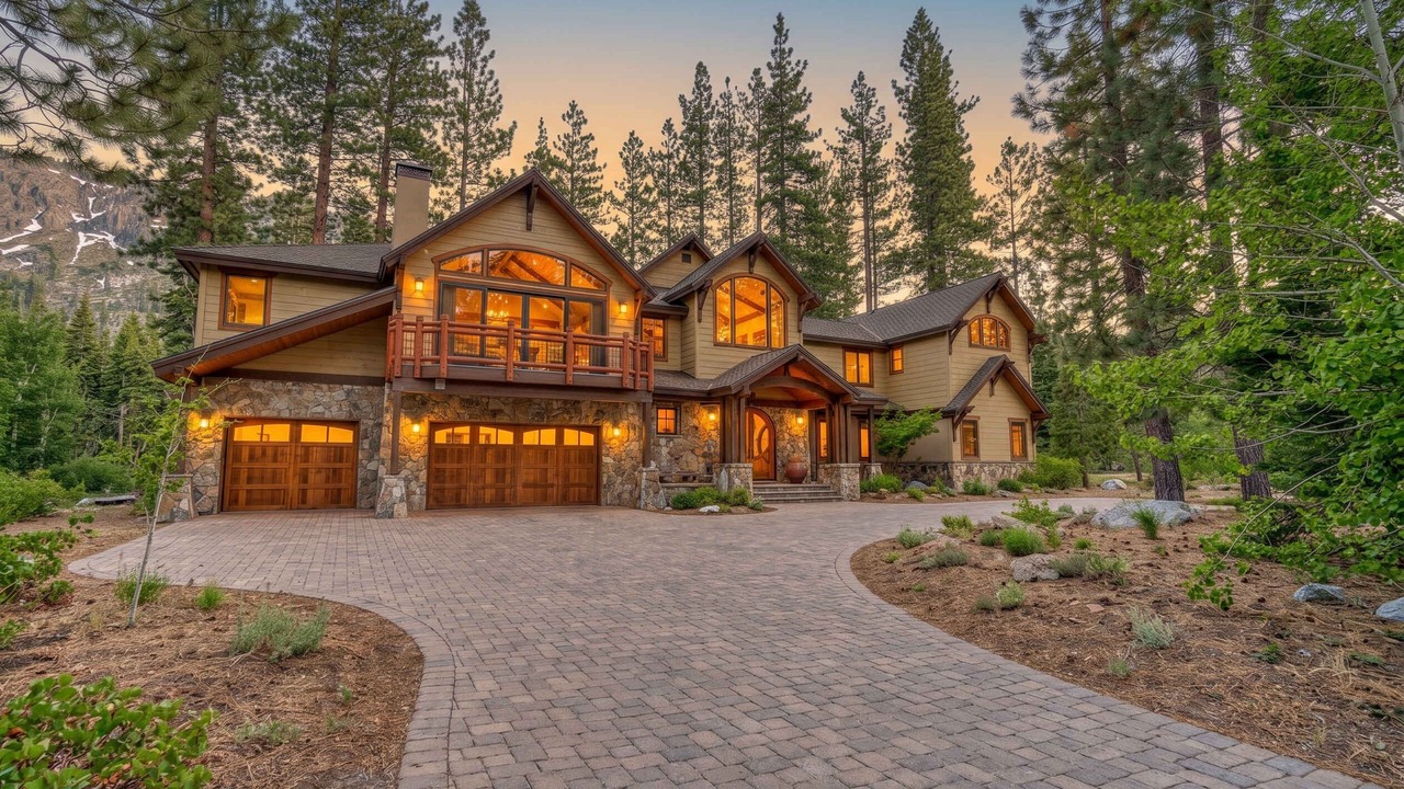 Photo of Outdoor in Christmas Valley