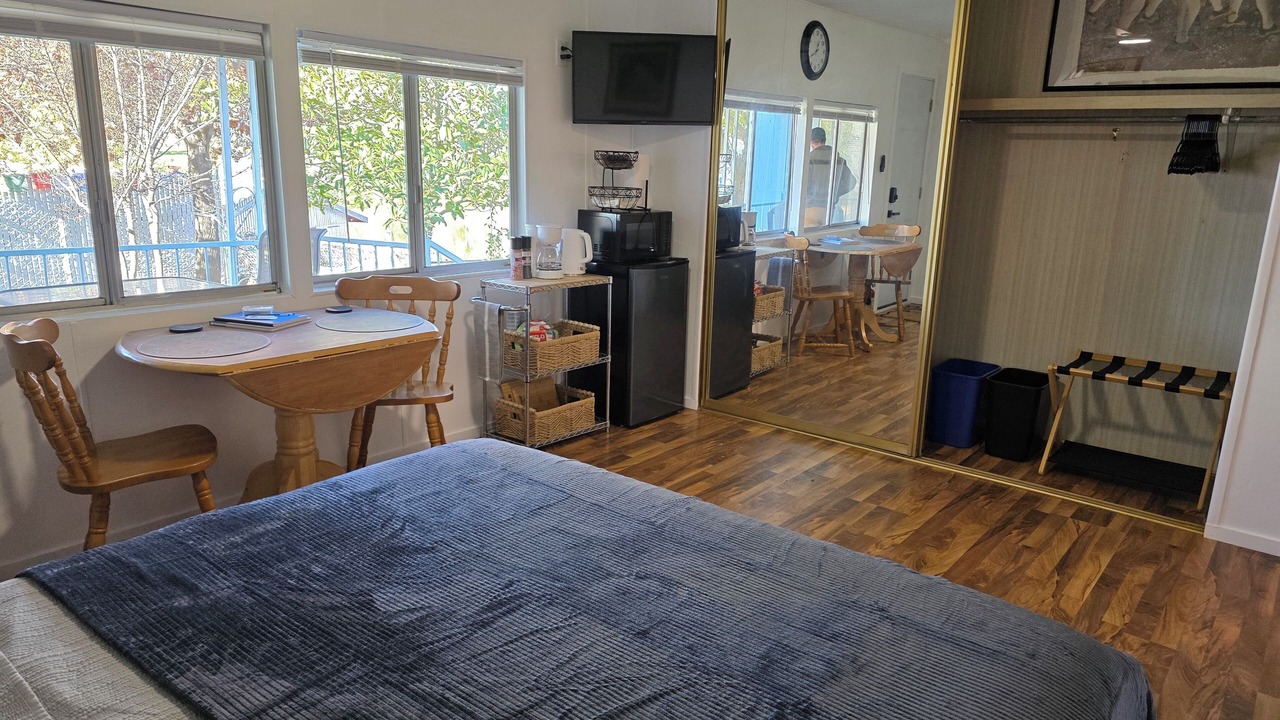 Photo of Bedroom in Wilbur Springs