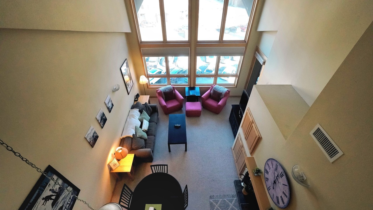 Photo of Livingroom in Kirkwood