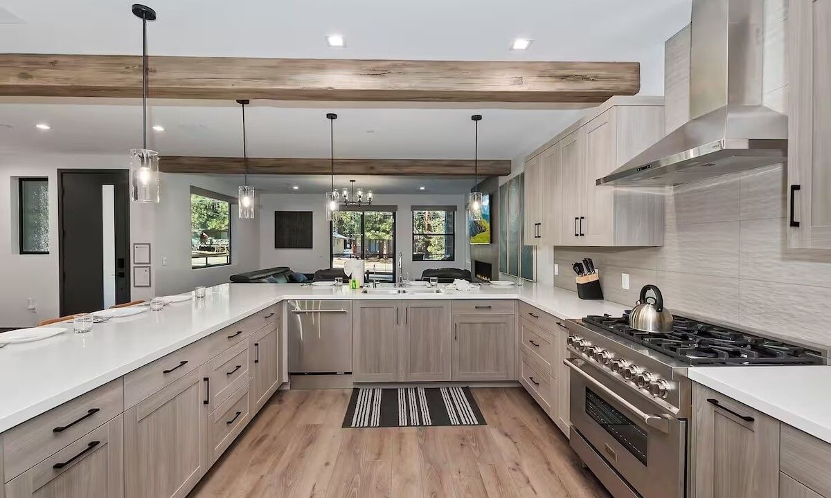 Photo of Kitchen in Summit Estates