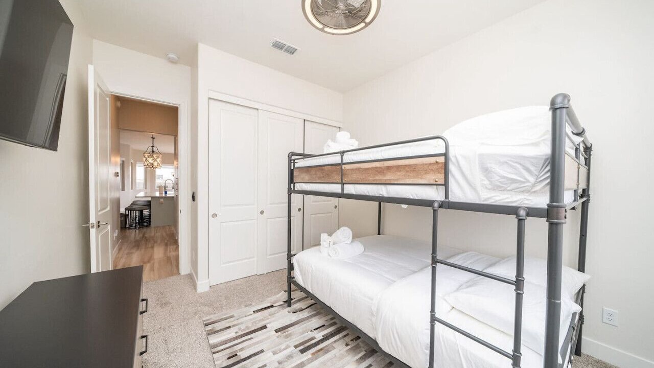 Photo of Bedroom in Lake Havasu City