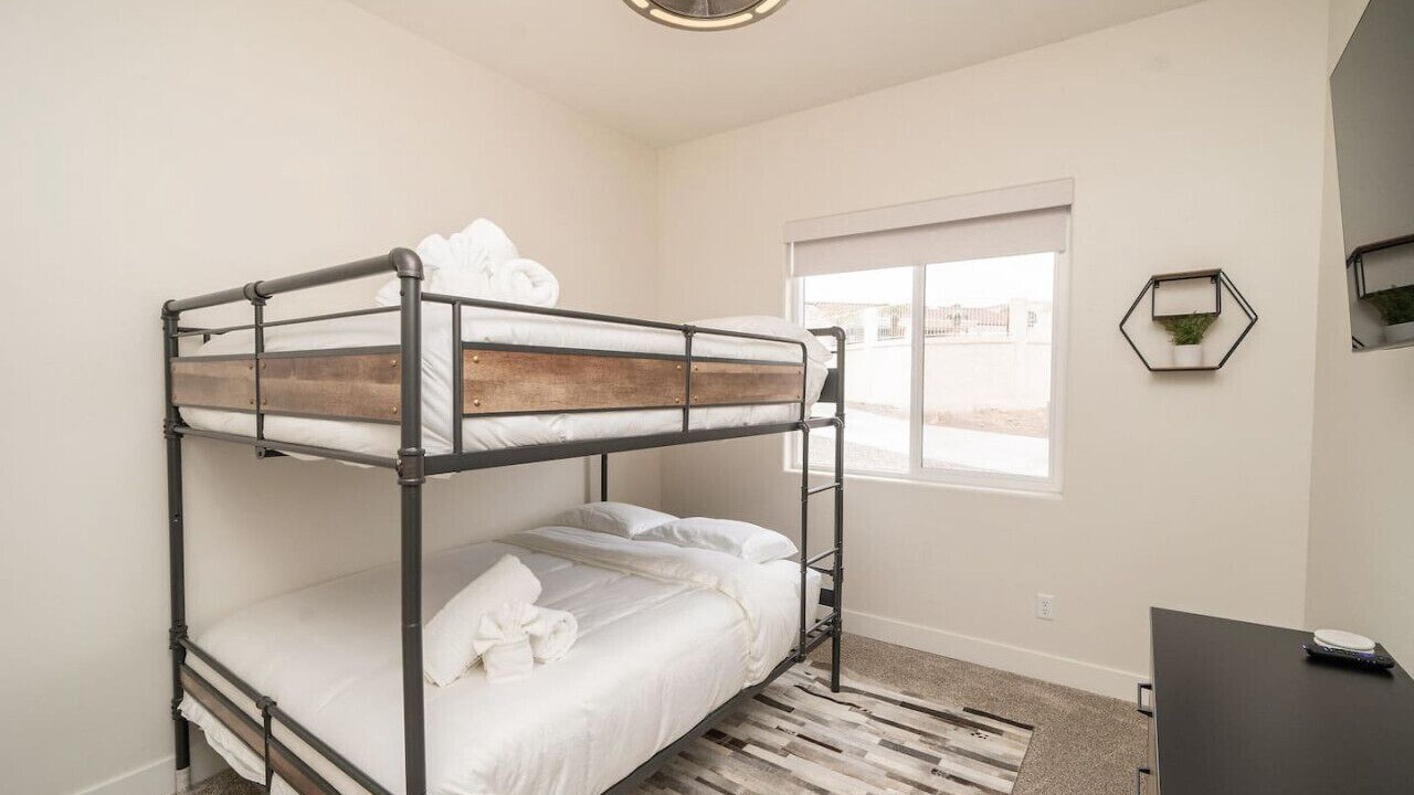 Photo of Bedroom in Lake Havasu City